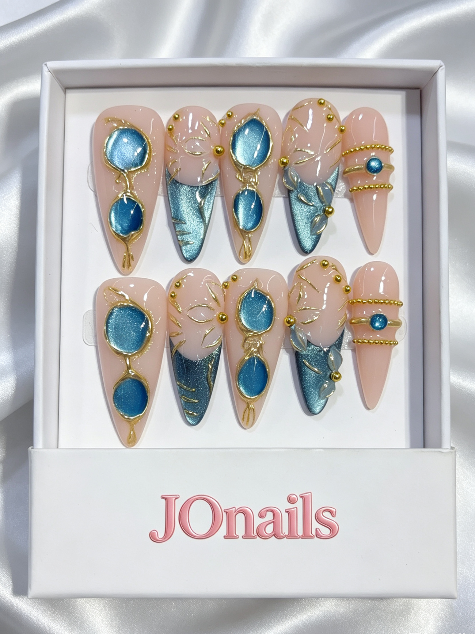 Candy Bow Glam Press-On Nails